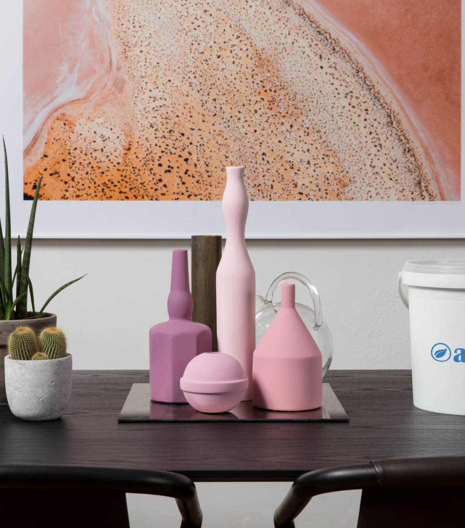 Paint that purifies the air of pollutants, viruses and bacteria